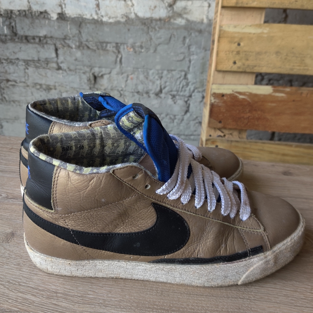 Nike Blazer Sz 10